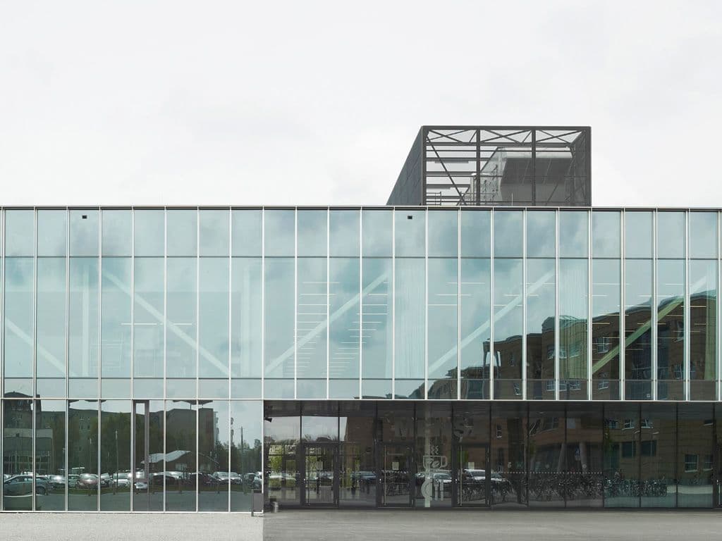 Mensa Greifswald Ansicht Eingang nah